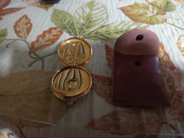 Viático y funda de piel Padre Nuestro