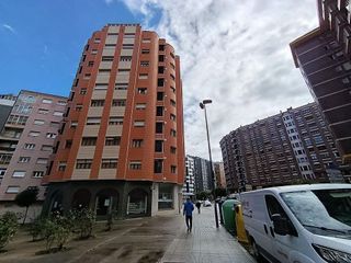 Local comercial en venta en Centro en Avilés