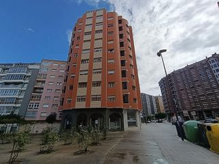 Local comercial en venta en Centro en Avilés