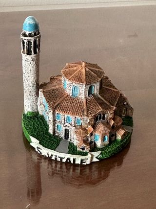 Monumento souvenir resina Ravenna S. Vitale