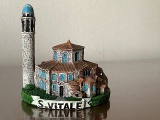 Monumento souvenir resina Ravenna S. Vitale