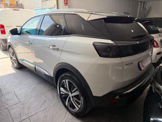 Peugeot 3008 2021