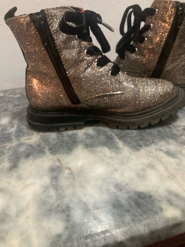 Botas brillantes niña talla 28