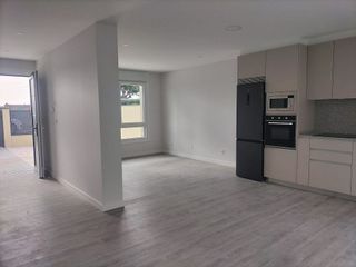 Casa adosada en alquiler en Los Castros - Castrillón - Eiris en Coruña (A)