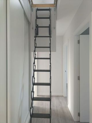 Casa adosada en alquiler en Los Castros - Castrillón - Eiris en Coruña (A)