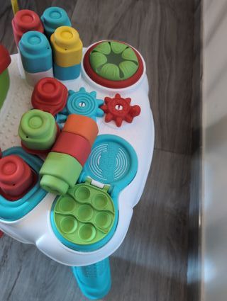 Tavolino Attività con Costruzioni