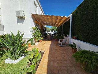 Casa pareada en venta en Gines