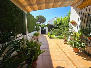 Casa pareada en venta en Gines