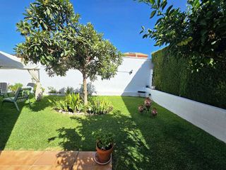 Casa pareada en venta en Gines