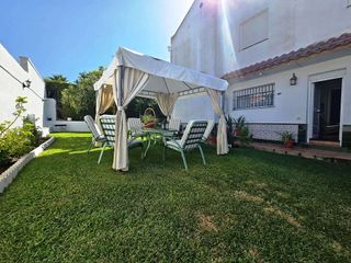 Casa pareada en venta en Gines