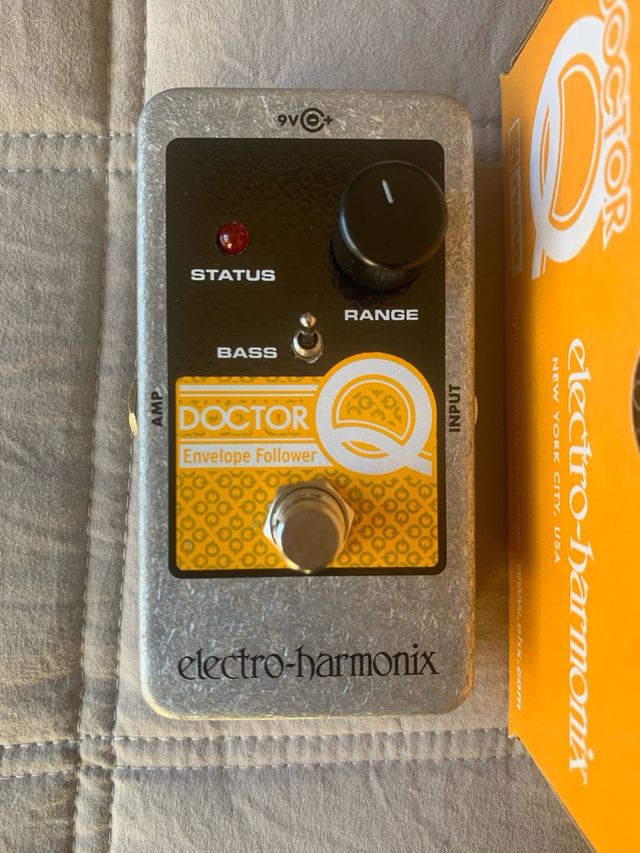 Electro-Harmonix Doctor Q Nano