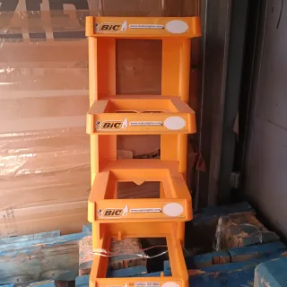 Espositore porta accendini BIC