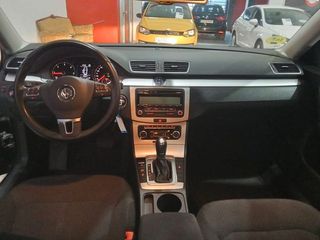 Volkswagen Passat 2.0 TDI 140 DSG Highline BlueMotion Tech