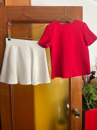 Conjunto Top y Falda Texturizados