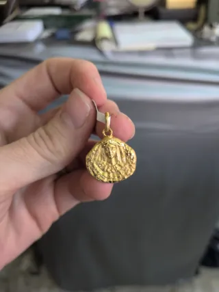 Colgante Virgen De Las Angustias Oro