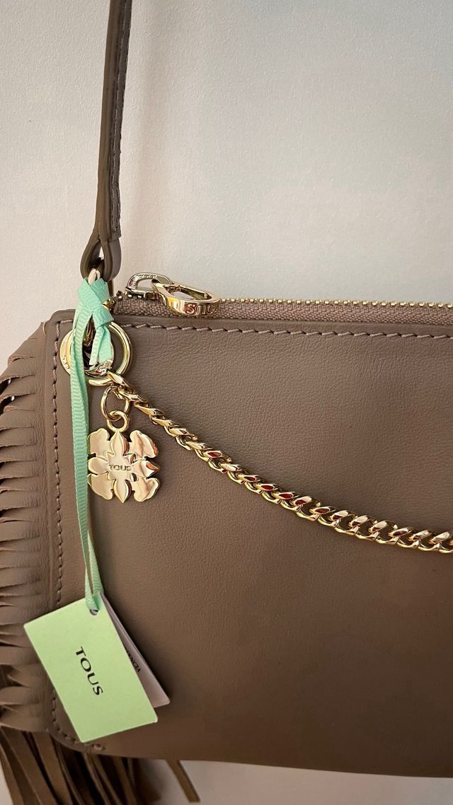 Bolso Tous Flecos Cadena Dorado  Nuevo