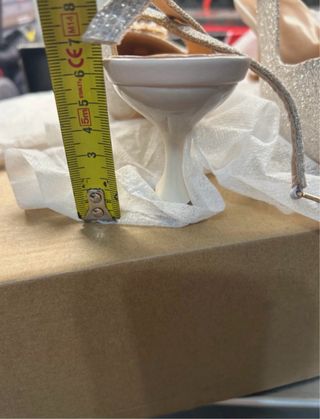 Scarpe champagne con perline e strass