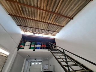 Local comercial en venta en Carcaixent