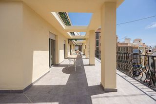 Ático en venta en Puerto en Benidorm