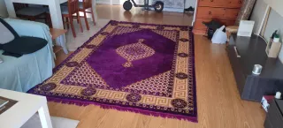 Bellissimo tappeto di grandi dimensioni