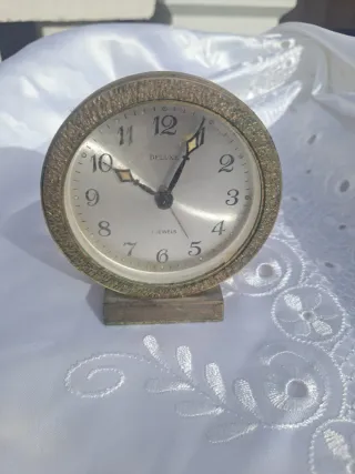 Despertador antiguo DELUXE 7 Jewels para restaurar