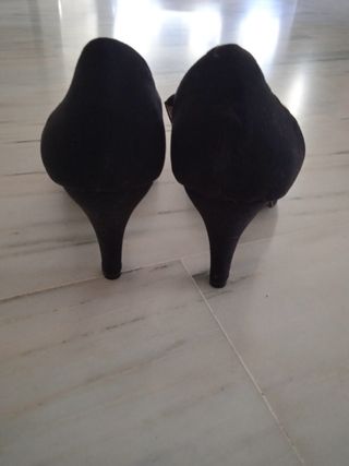 Zapatos de fiesta negros con pedrería Talla 39