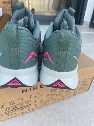 Zapatillas Nike Trail Juniper 3 Talla 42 Nuevas