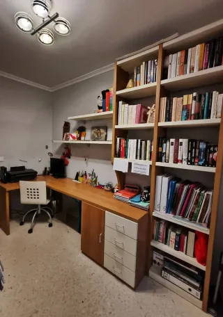 Mobiliario de oficina completo en Mislata