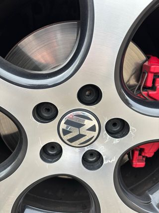 Llantas Detroit 18 Volkswagen