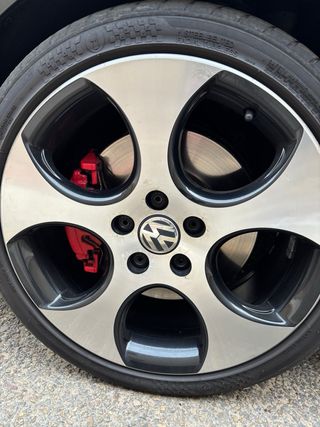 Llantas Detroit 18 Volkswagen