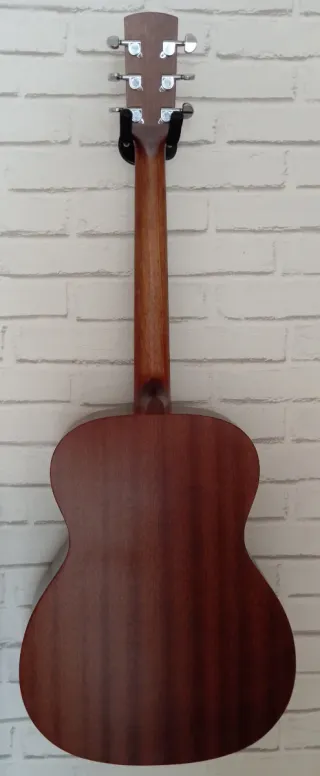 Guitarra acústica Harley Benton CLA-15M