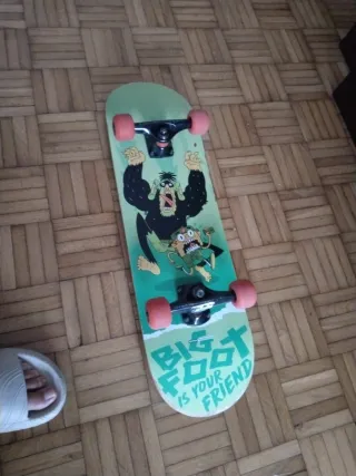 Patinete de madera