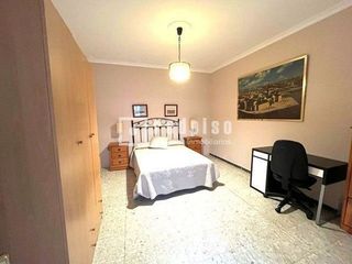 Piso en venta en La Caleta - La Viña en Cádiz