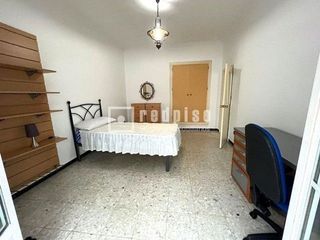 Piso en venta en La Caleta - La Viña en Cádiz