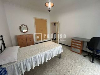 Piso en venta en La Caleta - La Viña en Cádiz