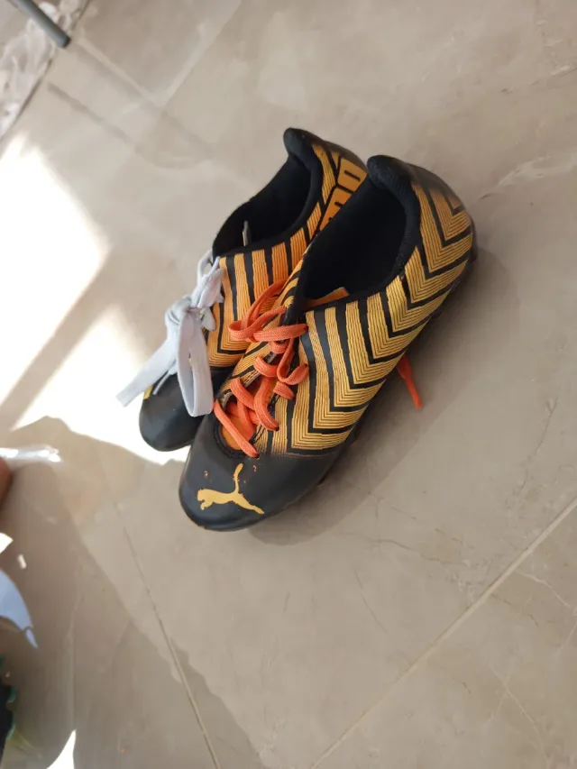 Botas de fútbol Puma niño T33