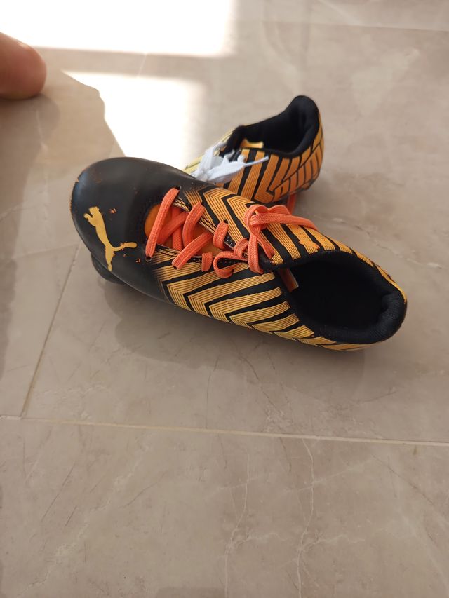 Botas de fútbol Puma niño T33