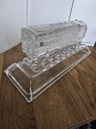 Locomotiva treno in vetro o cristallo