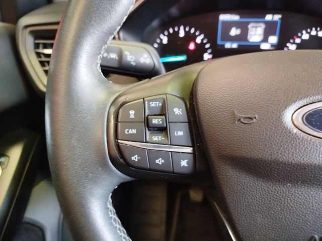 ✔SIN ENTRADA! Ford Focus DIESEL 120C.V. TITANIUM