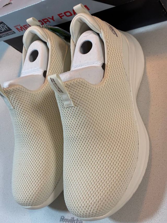 Skechers Bobs Sport Memory Foam Beige Tallas Desc.