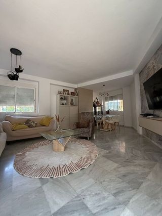 Casa pareada en venta en Gines