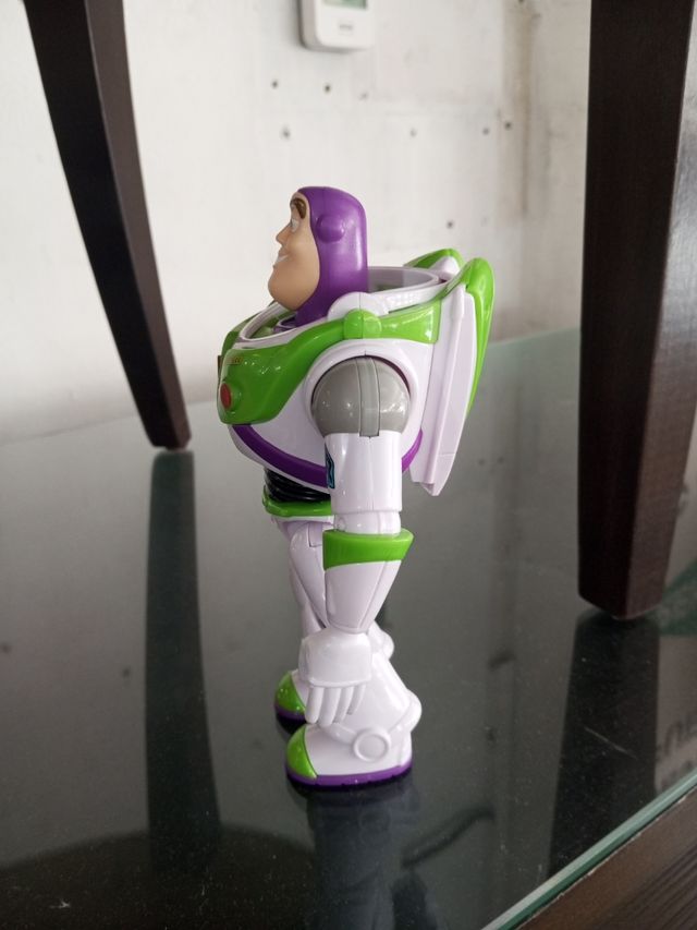 Muñeco Buzz Lightyear Disney