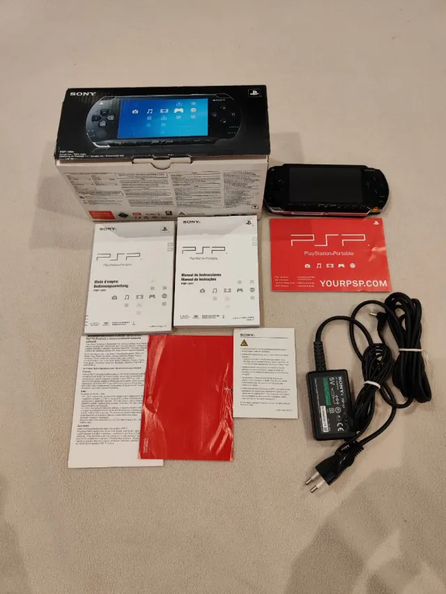 Sony PSP 1004 Fat Negra