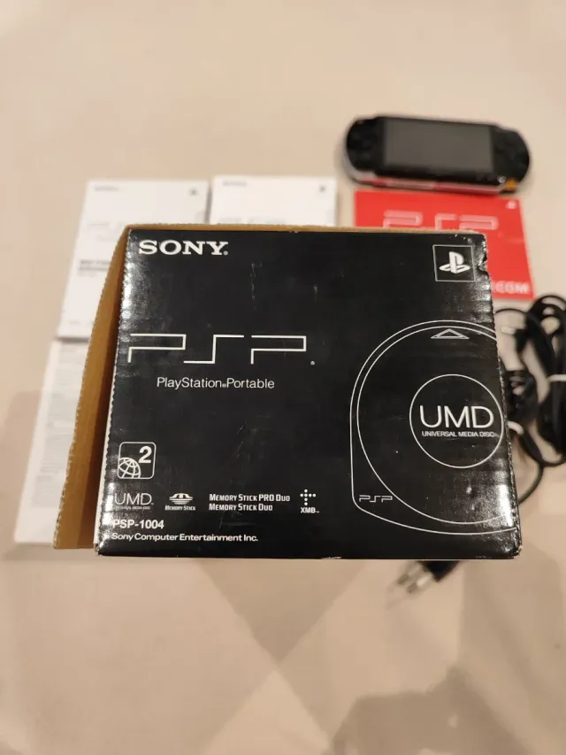 Sony PSP 1004 Fat Negra