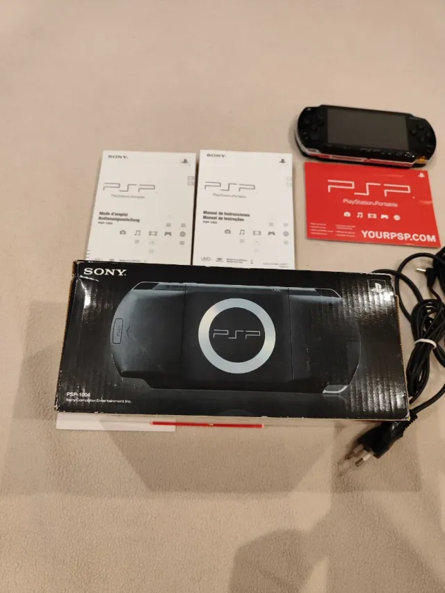 Sony PSP 1004 Fat Negra