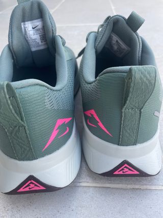 Zapatillas Nike Trail Juniper 3 Talla 43