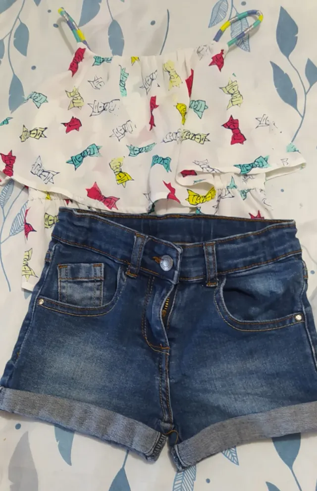 Blusa  Pepe Jeans  y Short Vaquero