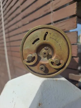 Despertador antiguo de mesa