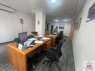 Local comercial en venta en Centro Ciudad en Manises
