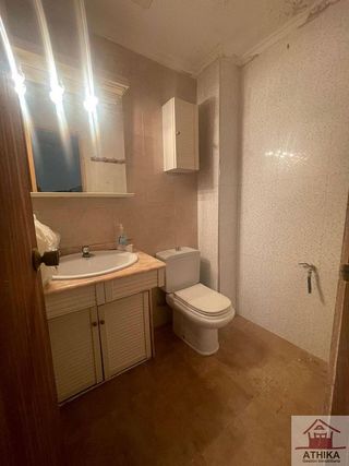 Local comercial en venta en Centro Ciudad en Manises